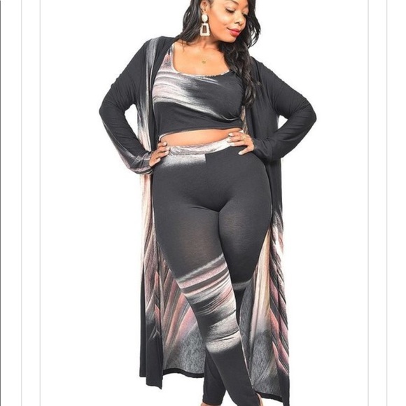 Plus Set😍 - Picture 1 of 2